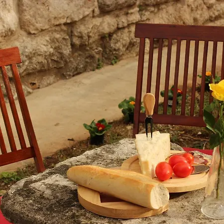 Runko In Emilia Appartement Opatija