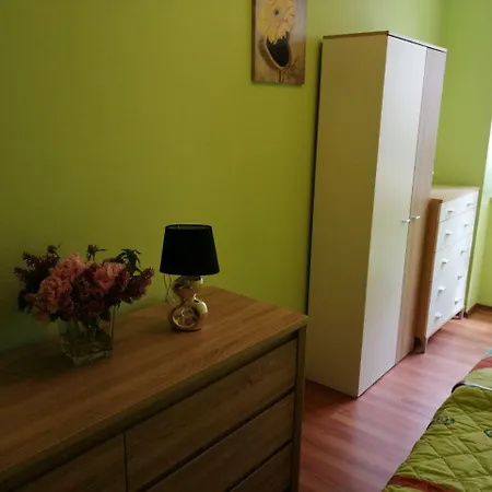 Runko In Emilia Opatija