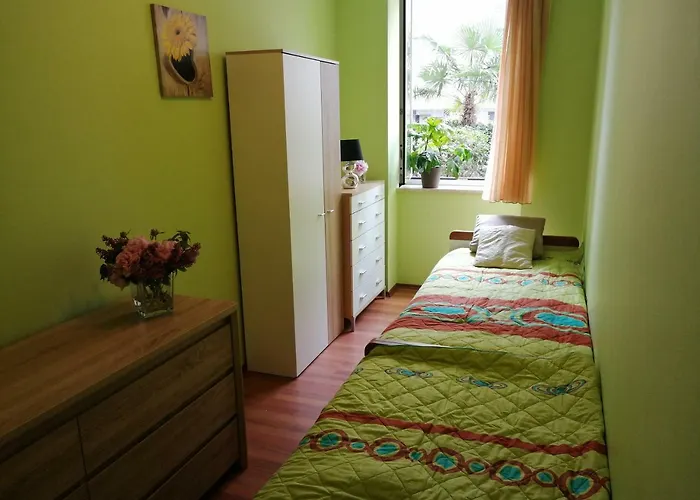 Runko In Emilia Opatija